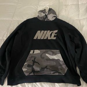 Nike Sweatshirt